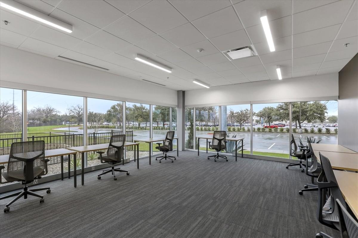 2451 W Grapevine Mills Cir Office Space - Grapevine