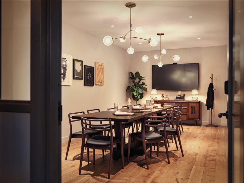 The Hoxton, 208 N Green St Office Images