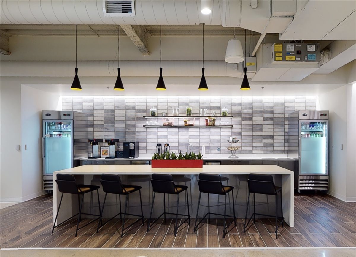 8112 Maryland Ave, Clayton, Missouri Office Images