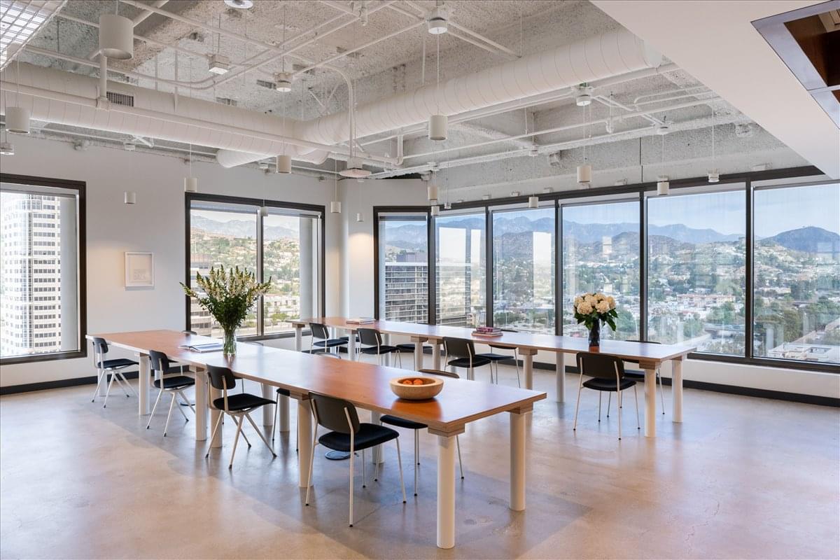 611 North Brand Boulevard Office Space - Glendale