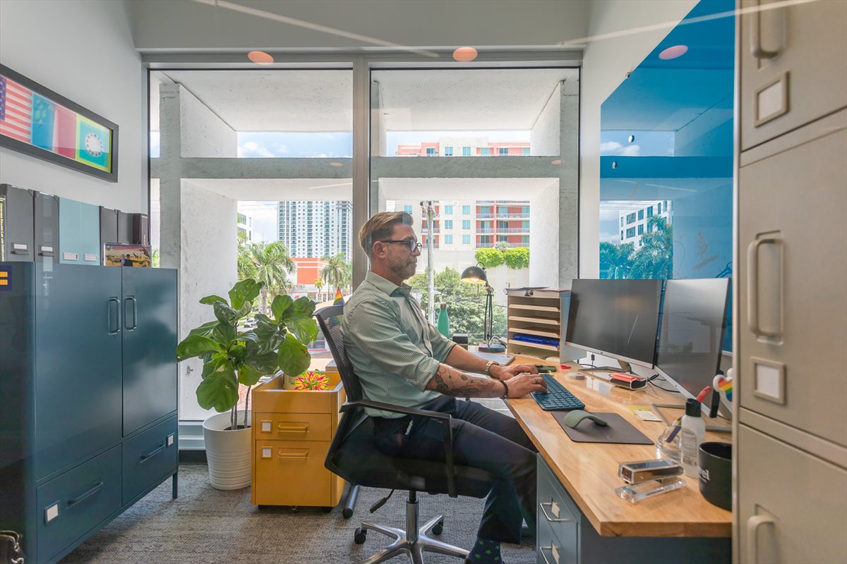 2125 Biscayne Blvd Office Space - Miami