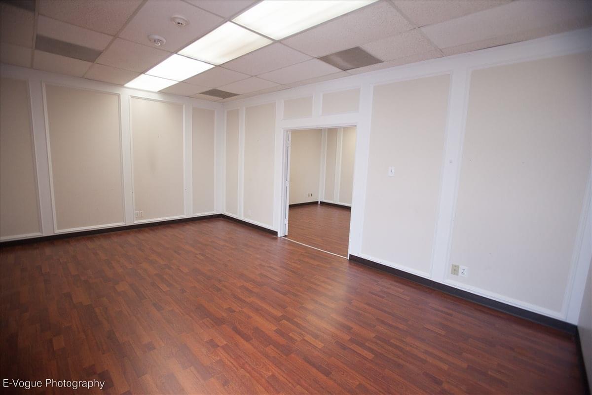 Richmond Tower, 6430 Richmond Ave Office Space - Houston