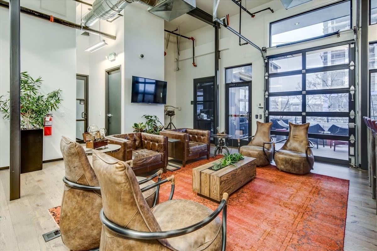 Shift Bannock, 1001 Bannock St Office Images