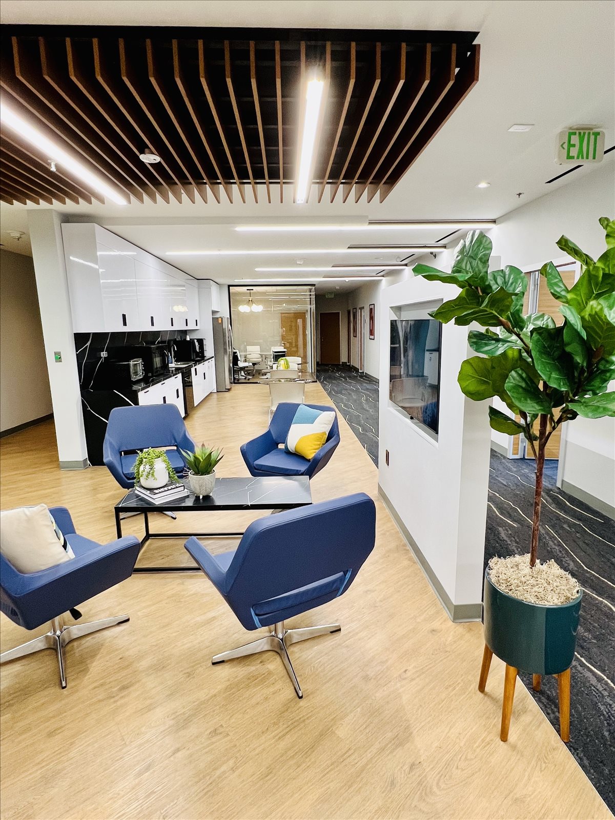 1420 Spring Hill Rd, McLean Office Space - Tysons