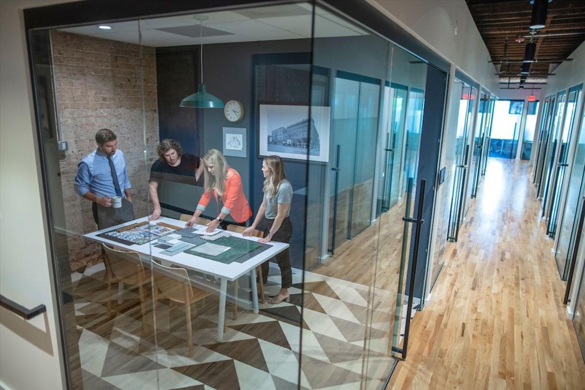 Art's District available for companies in Richmond