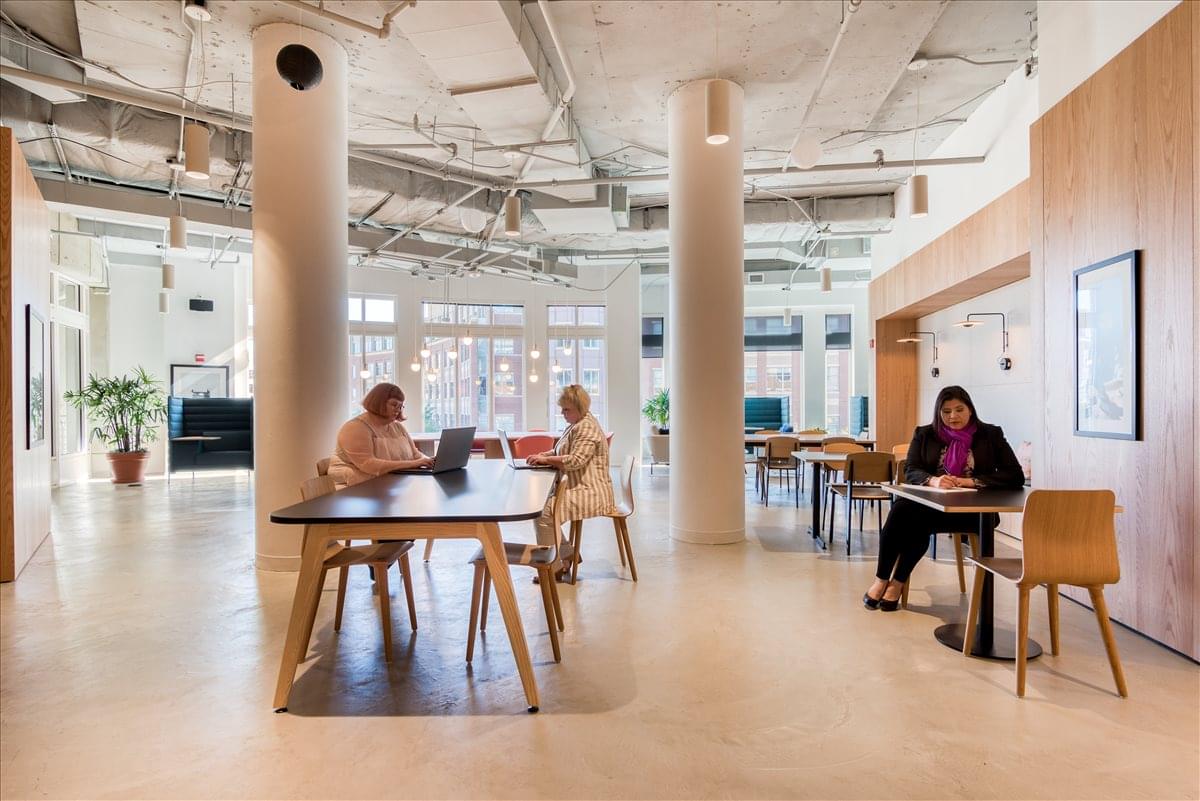 Spaces Duke Street, 2000 Duke St Office Space - Alexandria