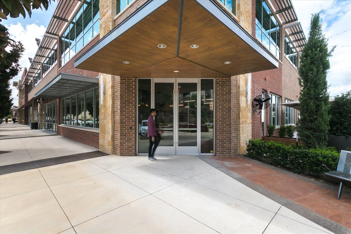 3300 Dallas Pkwy, Plano Office Images