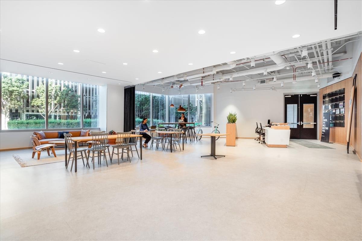 Oyster Point, 611 Gateway Blvd, South San Francisco Office Space - San Bruno