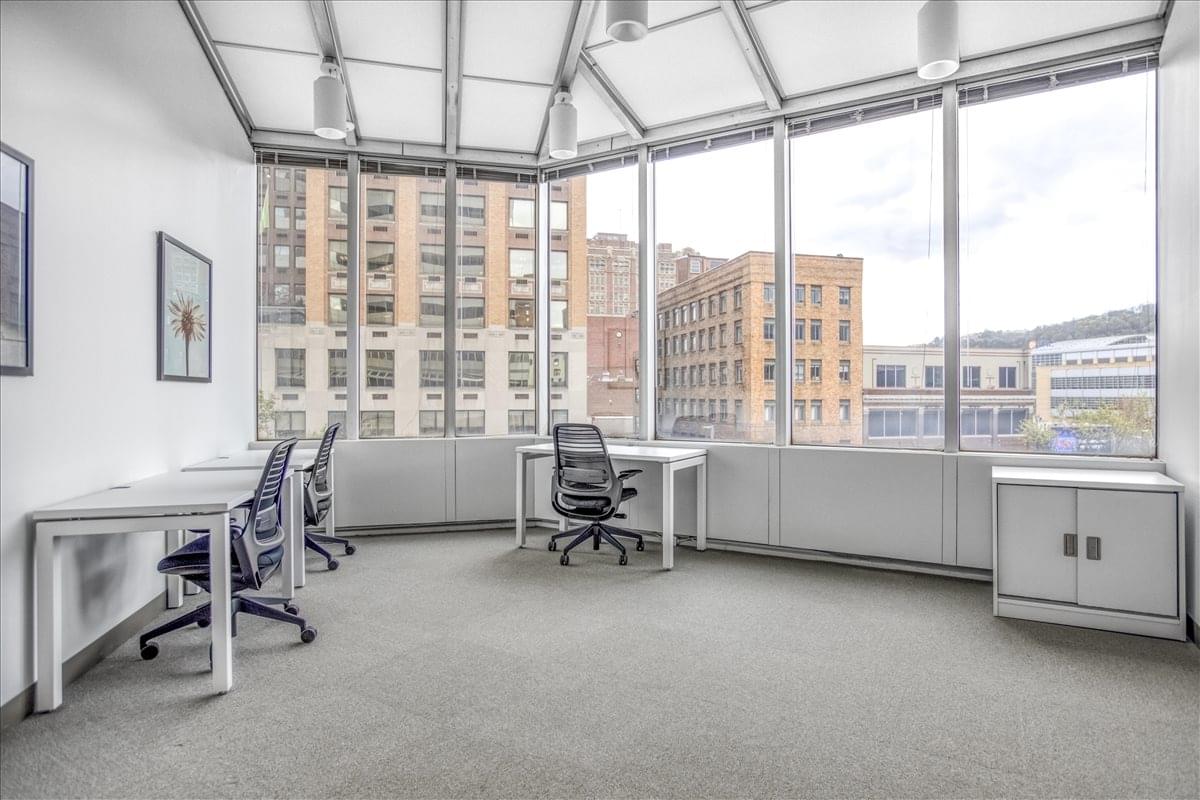 One Oxford Centre, 301 Grant St, Pittsburgh Office Space - Pittsburgh