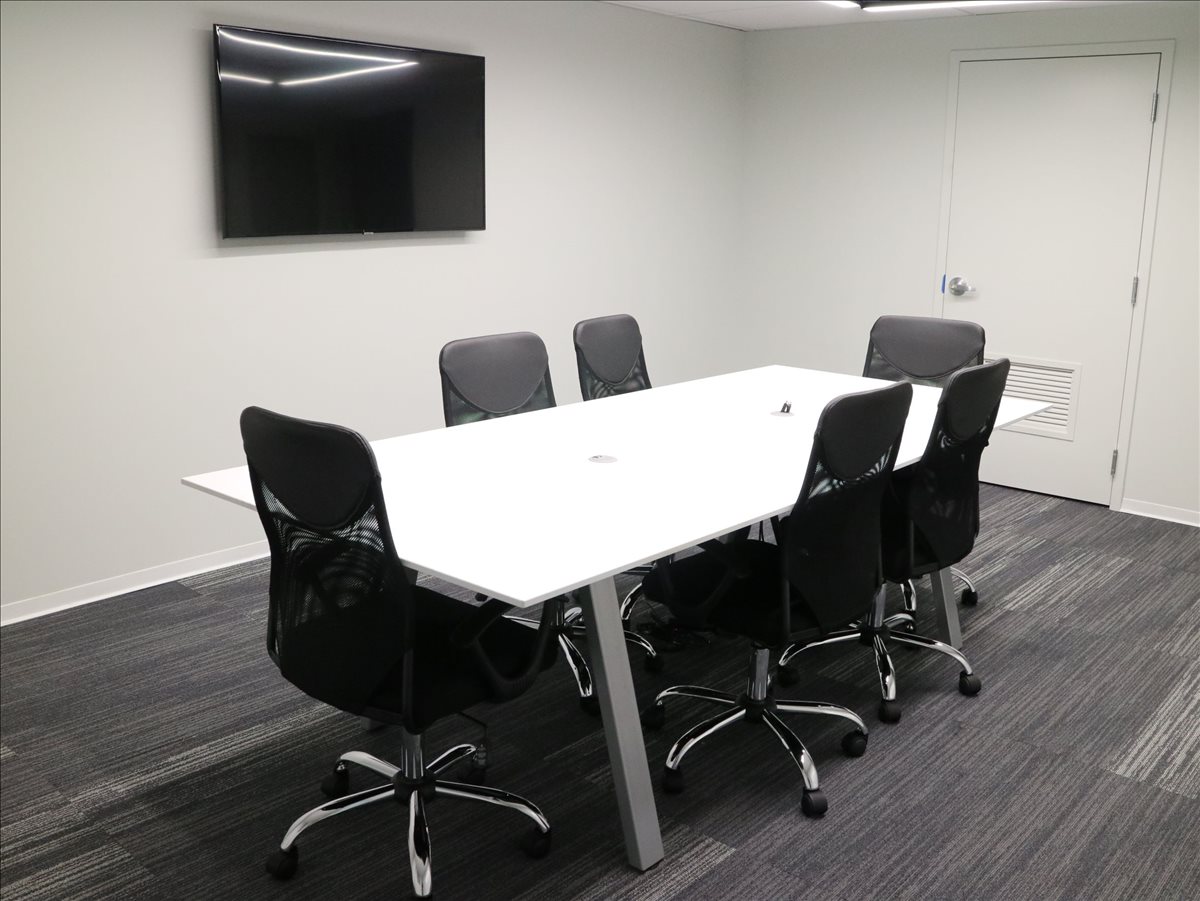 Photo of Office Space on 420 North Wabash Avenue,Magnificent Mile River North