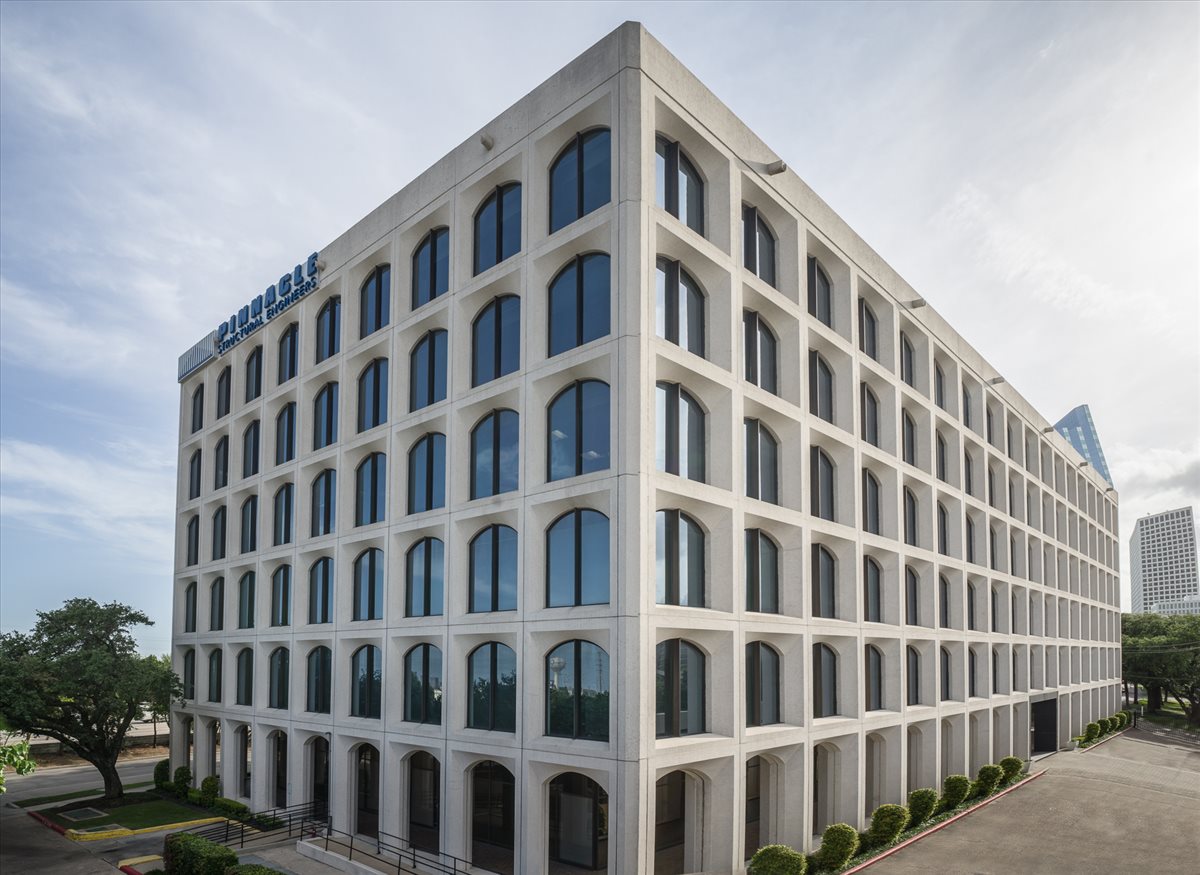 Photo of Office Space on 3120 Southwest Freeway Houston