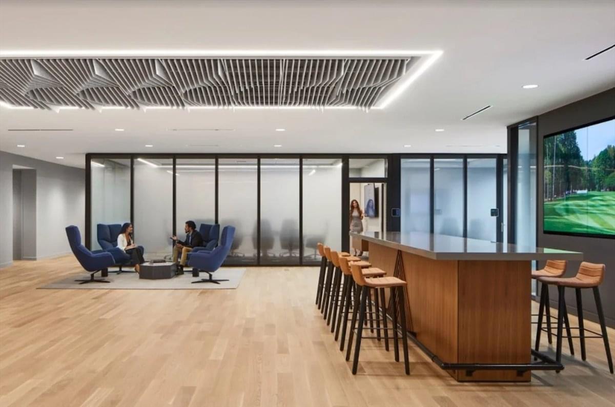 3344 Peachtree Road Northeast Office Images