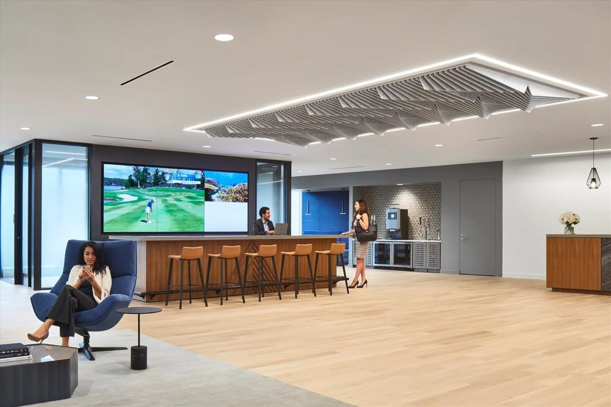 3344 Peachtree Road Northeast Office Images