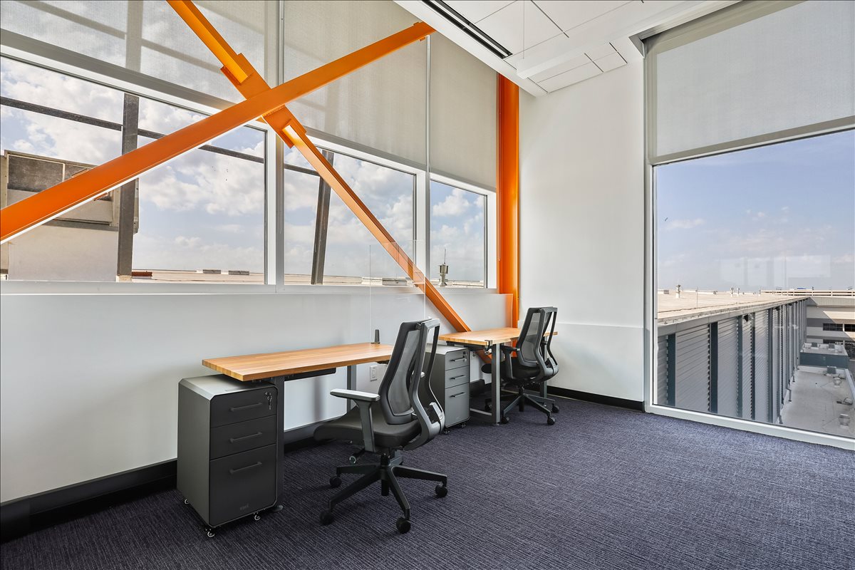 7701 Lemmon Avenue, Suite 260 Office Space - Dallas