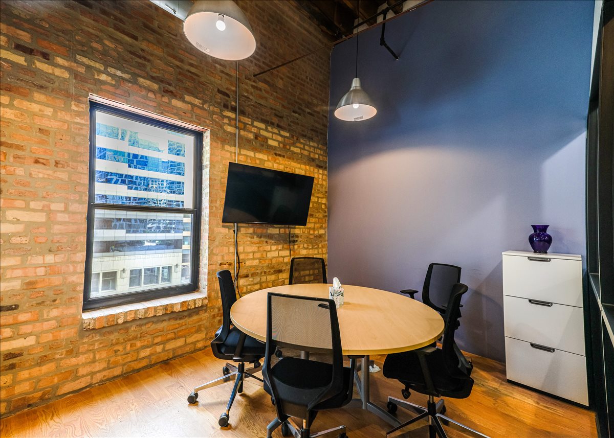 444 N. Wabash Ave., 5th Floor Office Space - Chicago