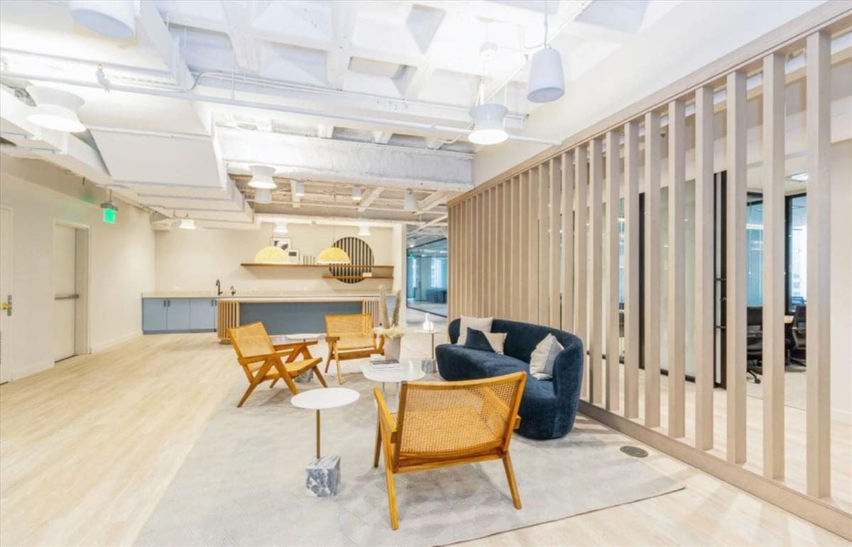 1700 Market Street Office Images