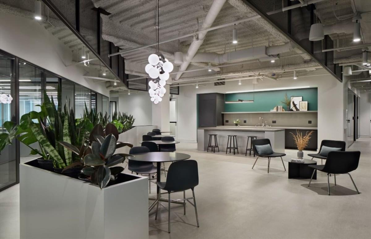 1100 Dexter Ave N Office Space - Seattle