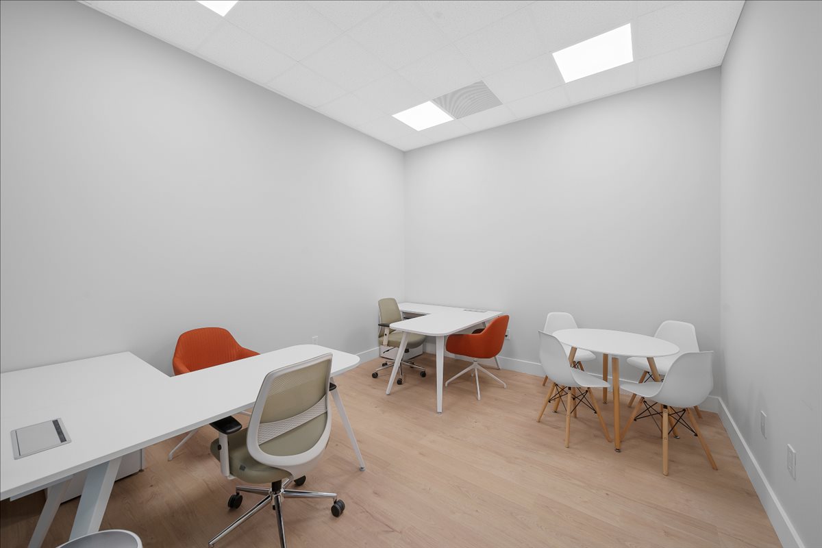 7726 Winegard Rd, 2nd Floor Office Space - Orlando