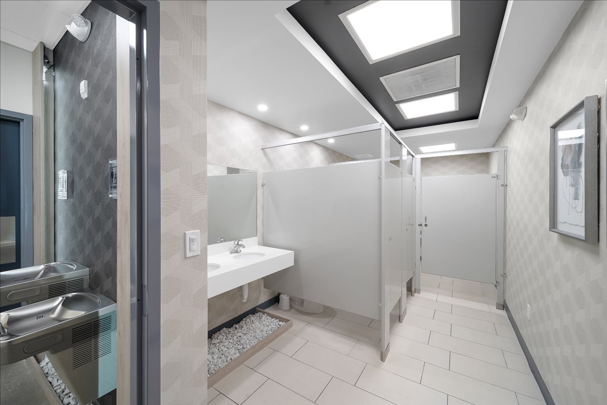 7726 Winegard Rd, 2nd Floor Office Space - Orlando