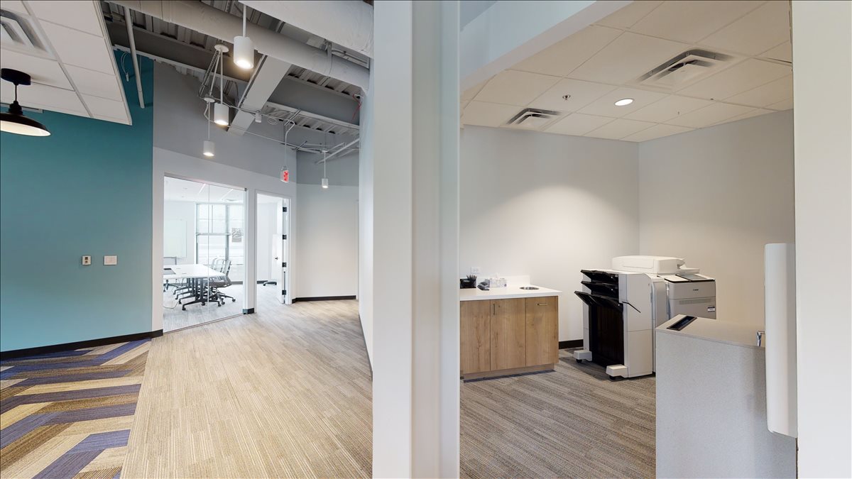 99 East Main Street, Suite 200 Office Images