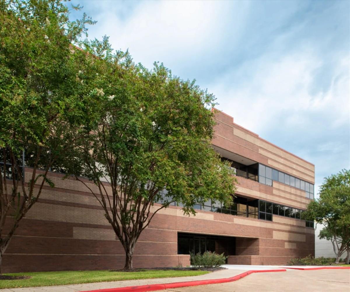 1601 Industrial Blvd Office Images