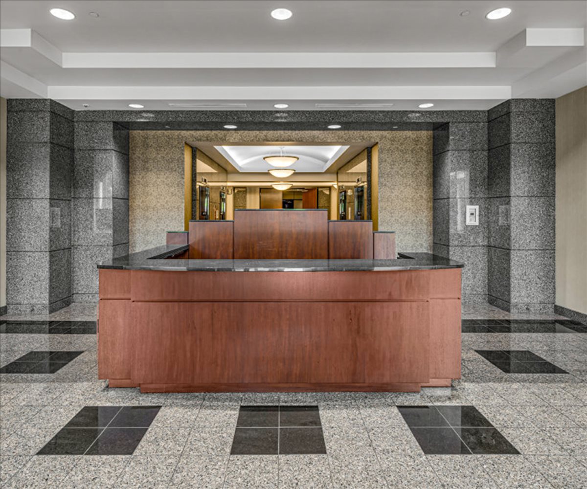 1840 Pyramid Place Office Space - Memphis