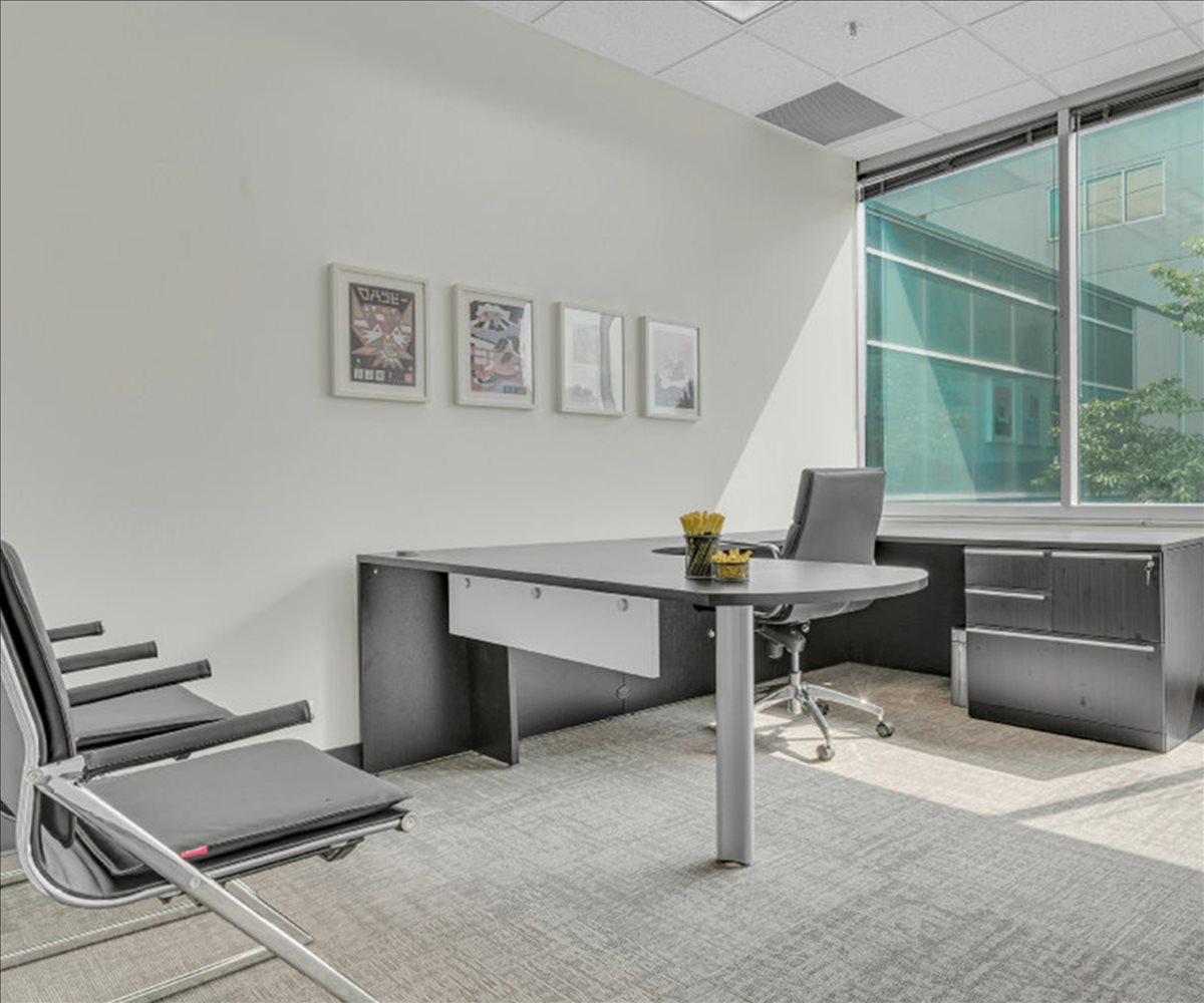 1840 Pyramid Place Office Space - Memphis