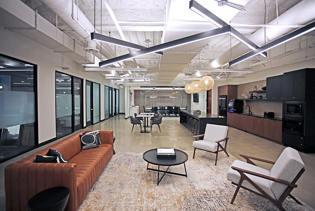 301 North Lake Avenue, Suite 600 Office Images