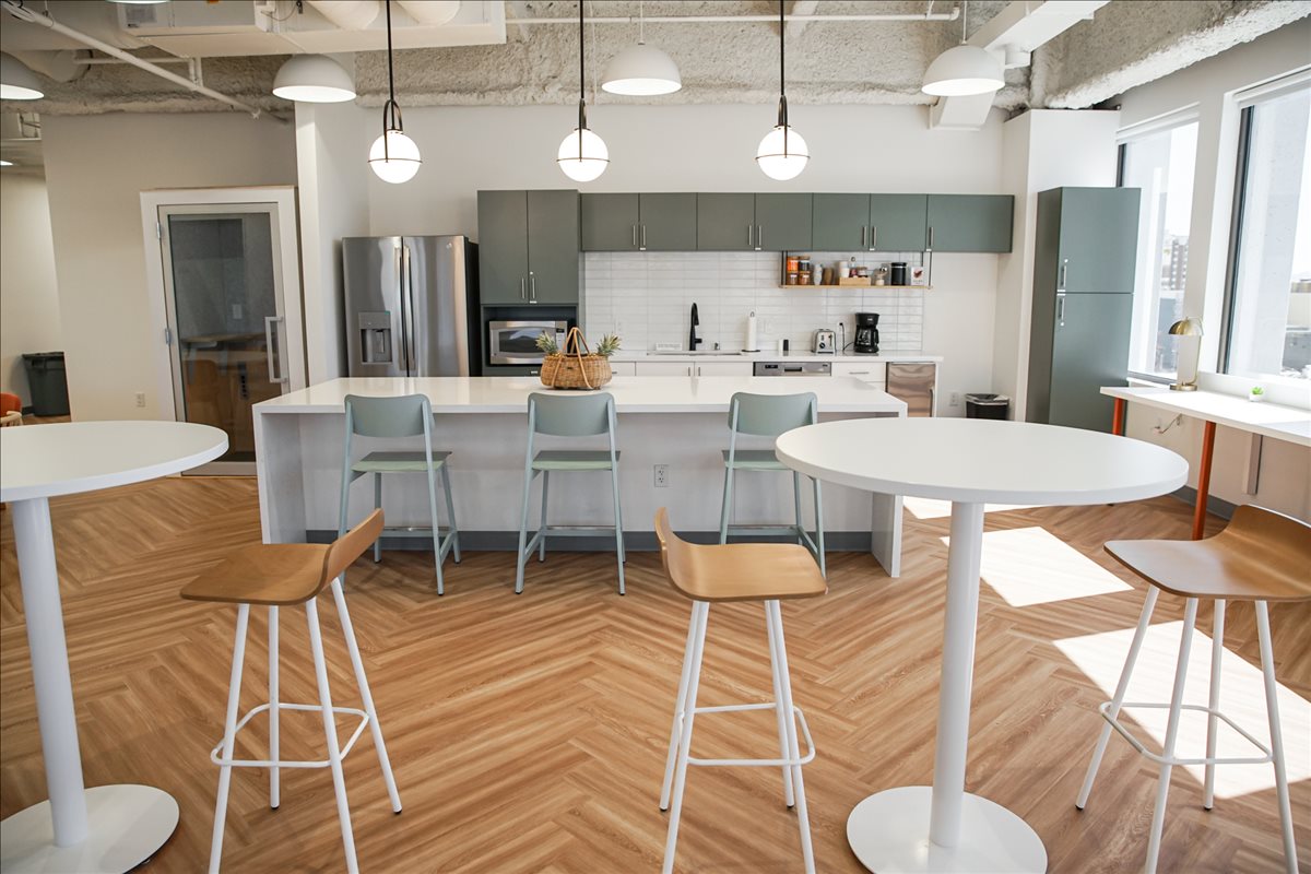 300 South 4th Street, 6th Floor Office Space - Las Vegas