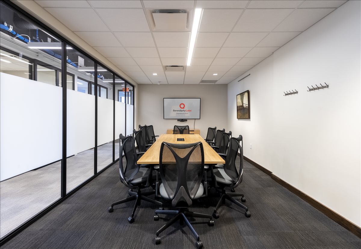 100 S Clinton Avenue, 24th Floor Office Images