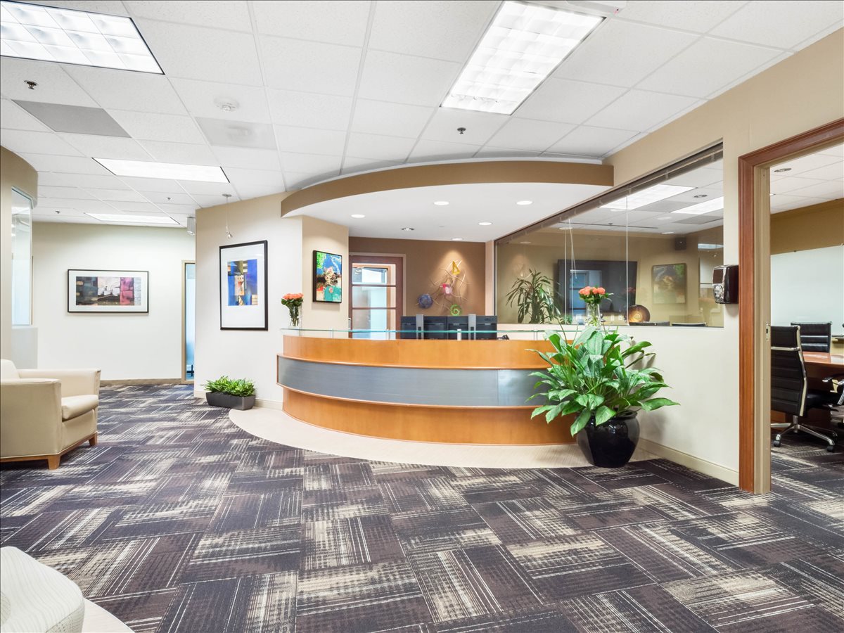 15720 Brixham Hill Ave., Suite 300 Office Space - Charlotte