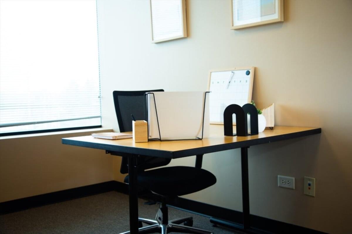 4848 Battery Lane, Suite 201 Office Images