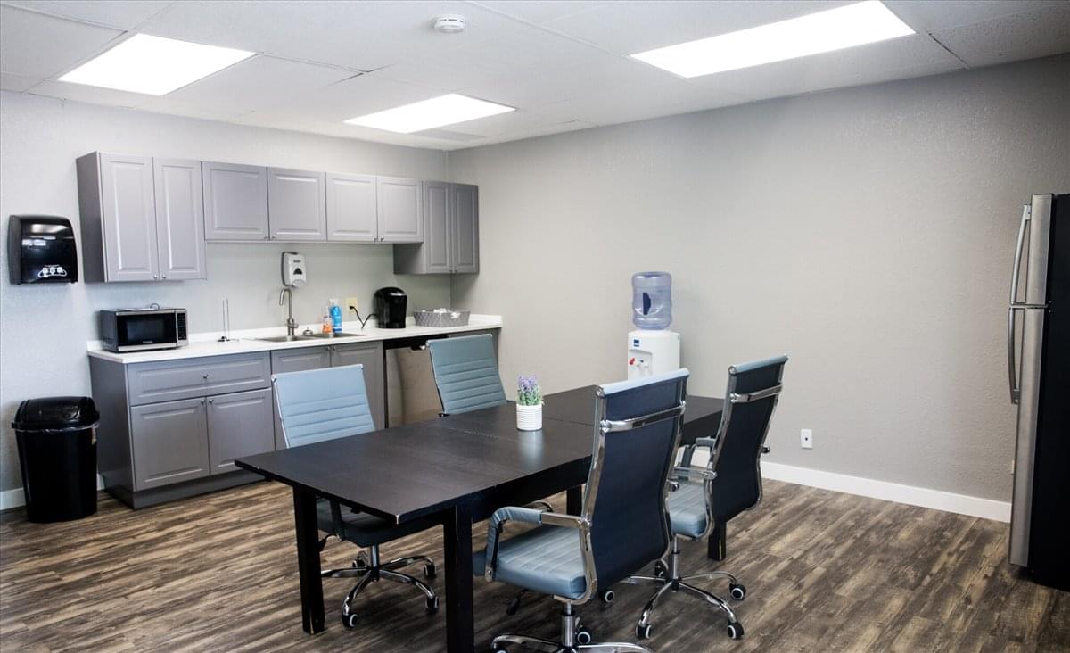 4848 Battery Lane, Suite 201 Office Images