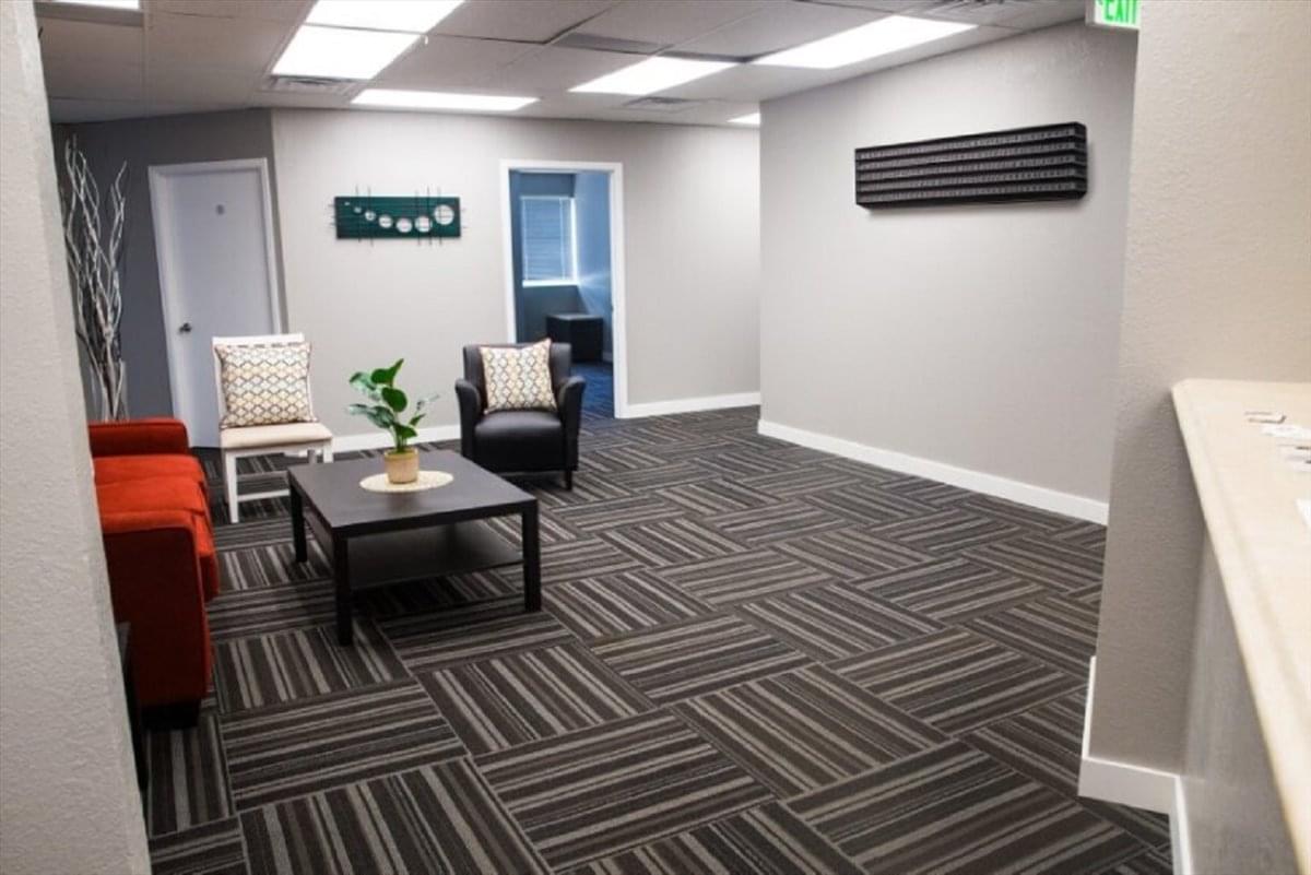 626 Massachusetts Avenue Office Images