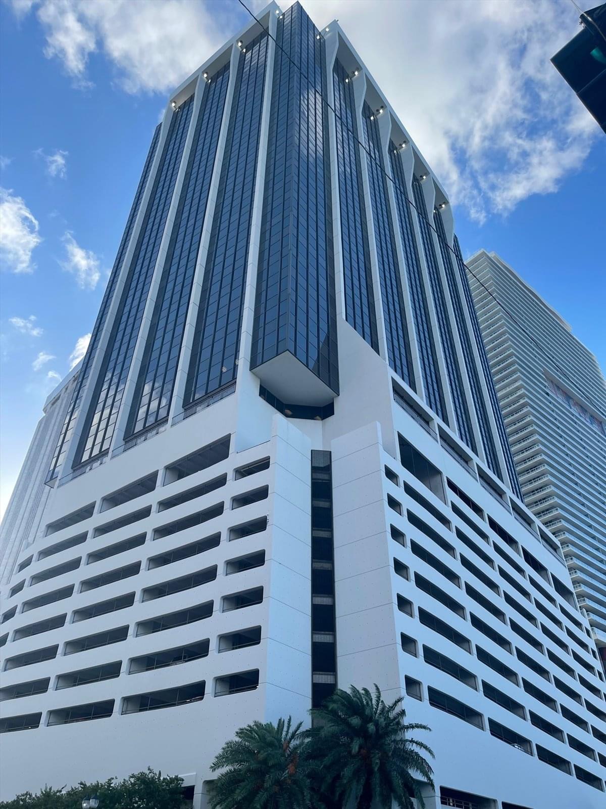 2 South Biscayne Boulevard Office Images