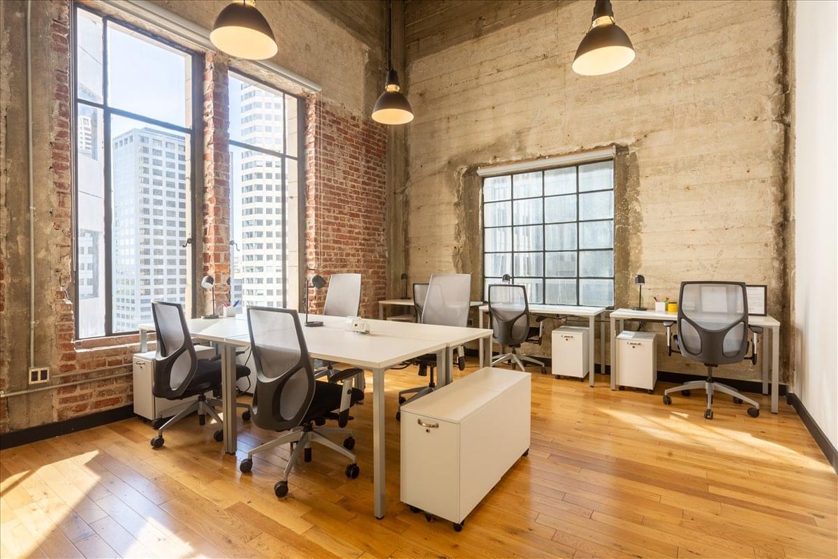 811 West 7th Street Office Space - Los Angeles