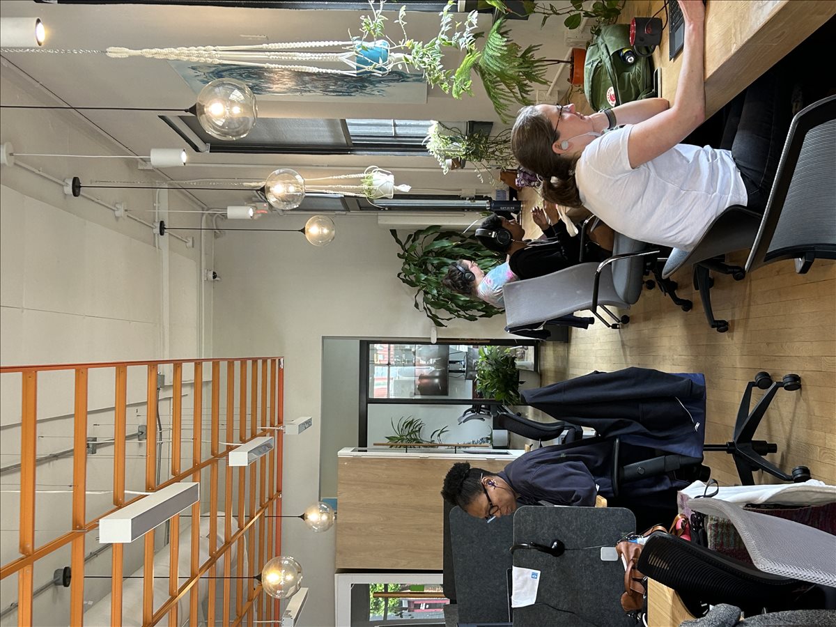 102 Hillsboro Street Office Images