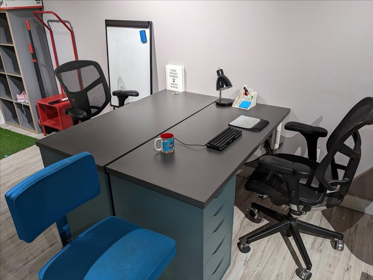 326 East Hennepin Avenue, Suite 206 Office Images