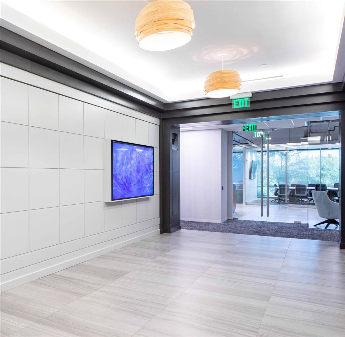 3399 Peachtree Road Northeast Office Images