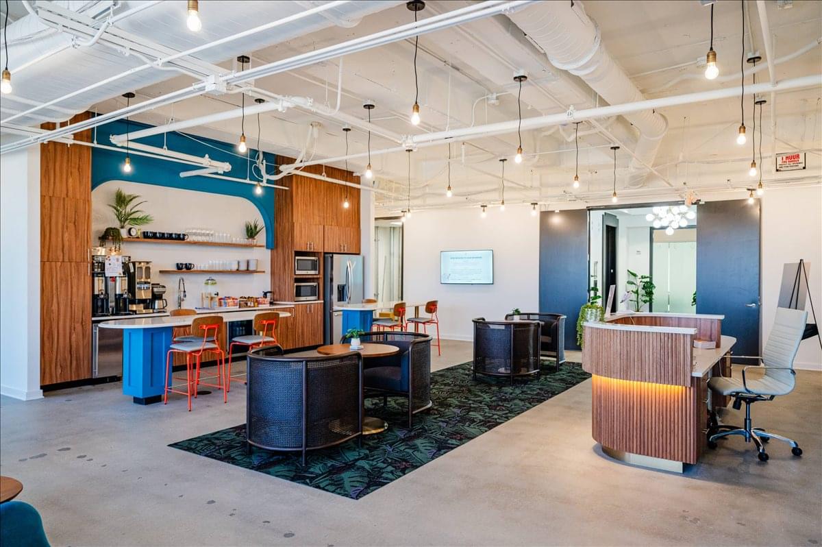 104 S Main Street Office Images