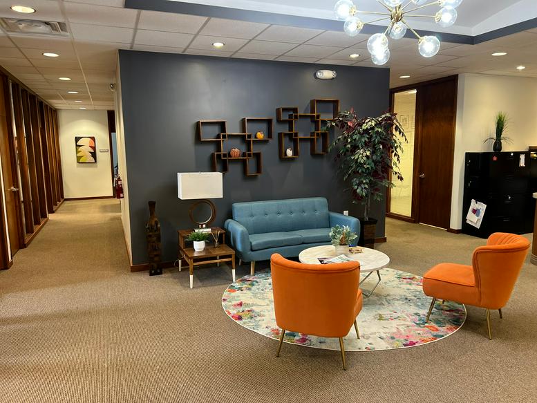 115 South Court Street available for companies in Matteson