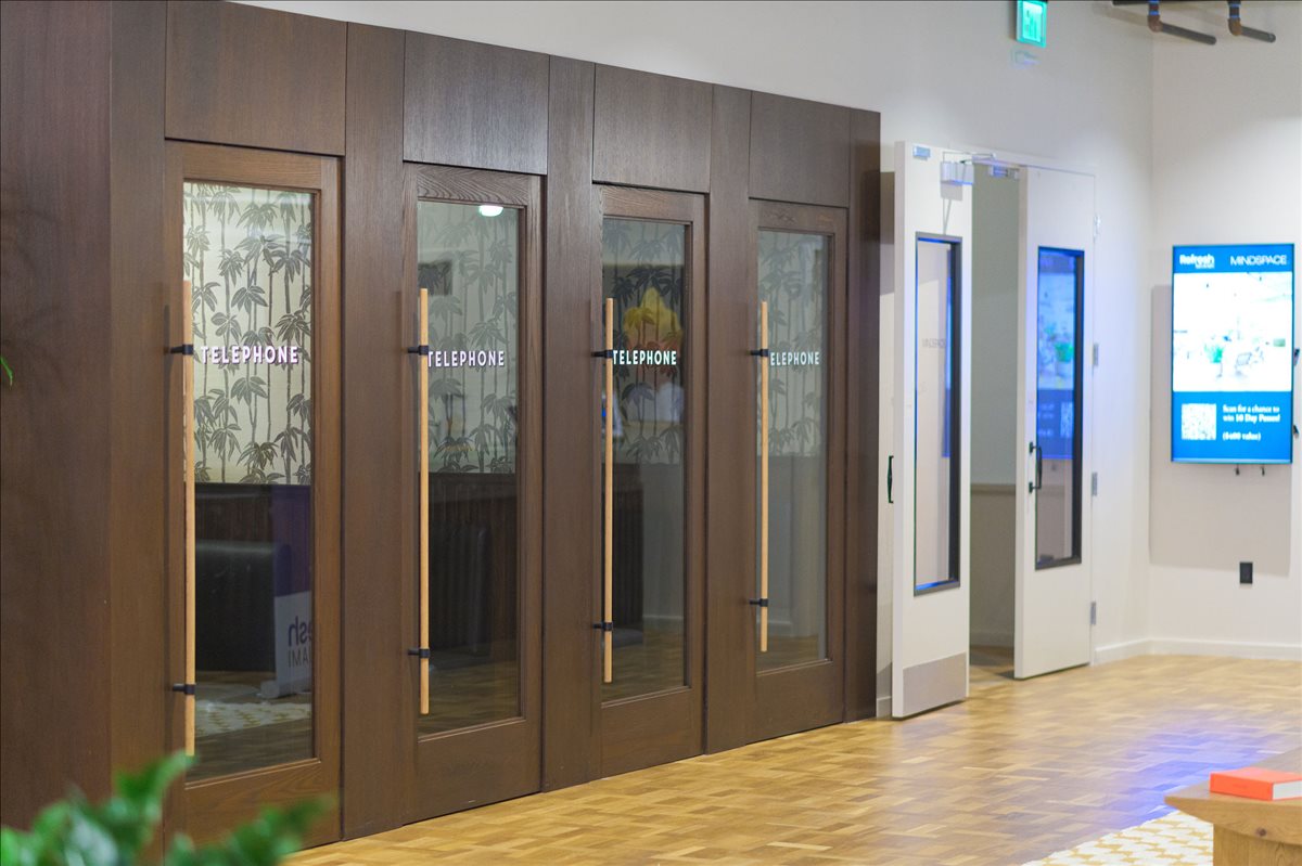 2916 North Miami Avenue Office Images