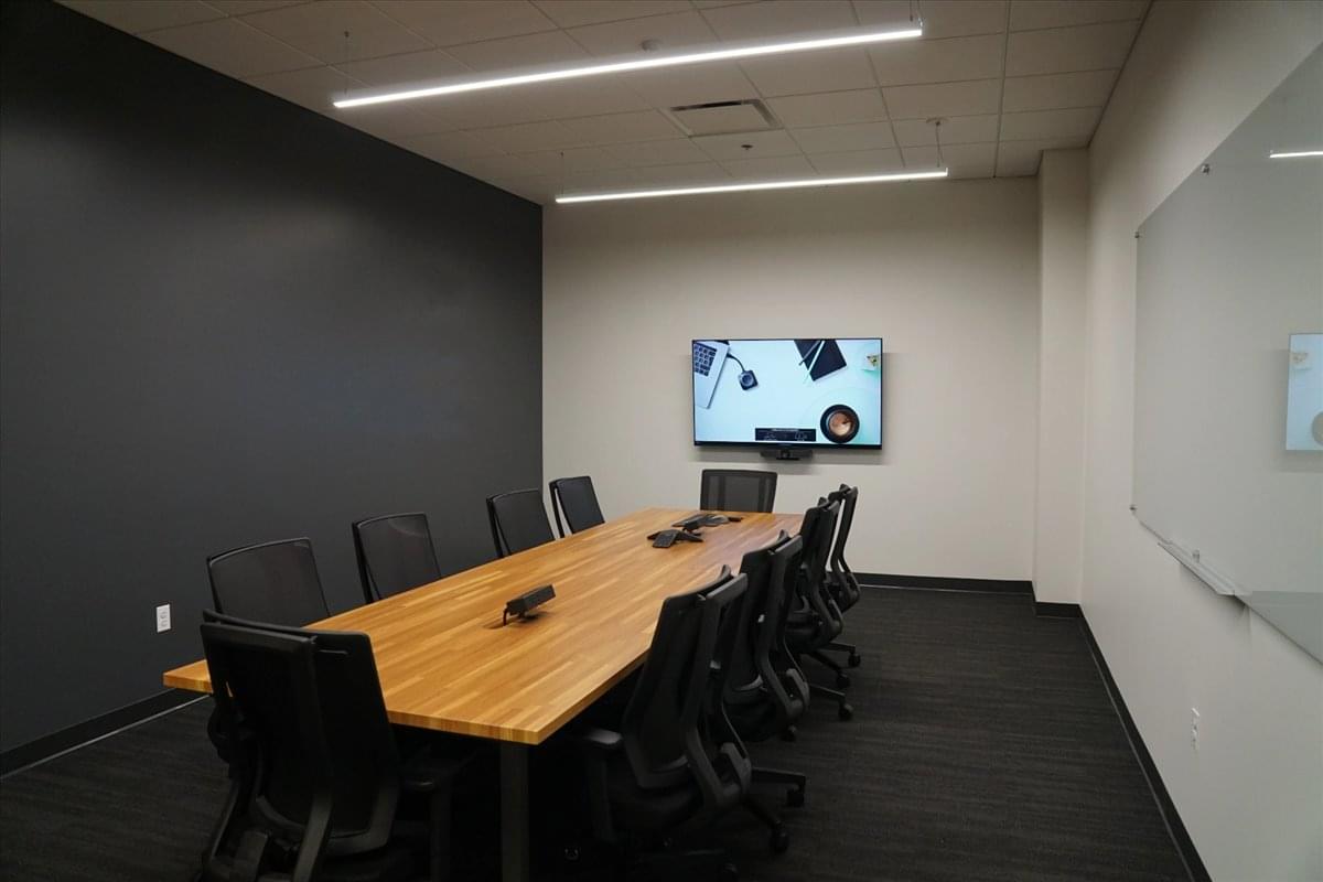 8865 Stanford Boulevard, Suite 202 Office Images