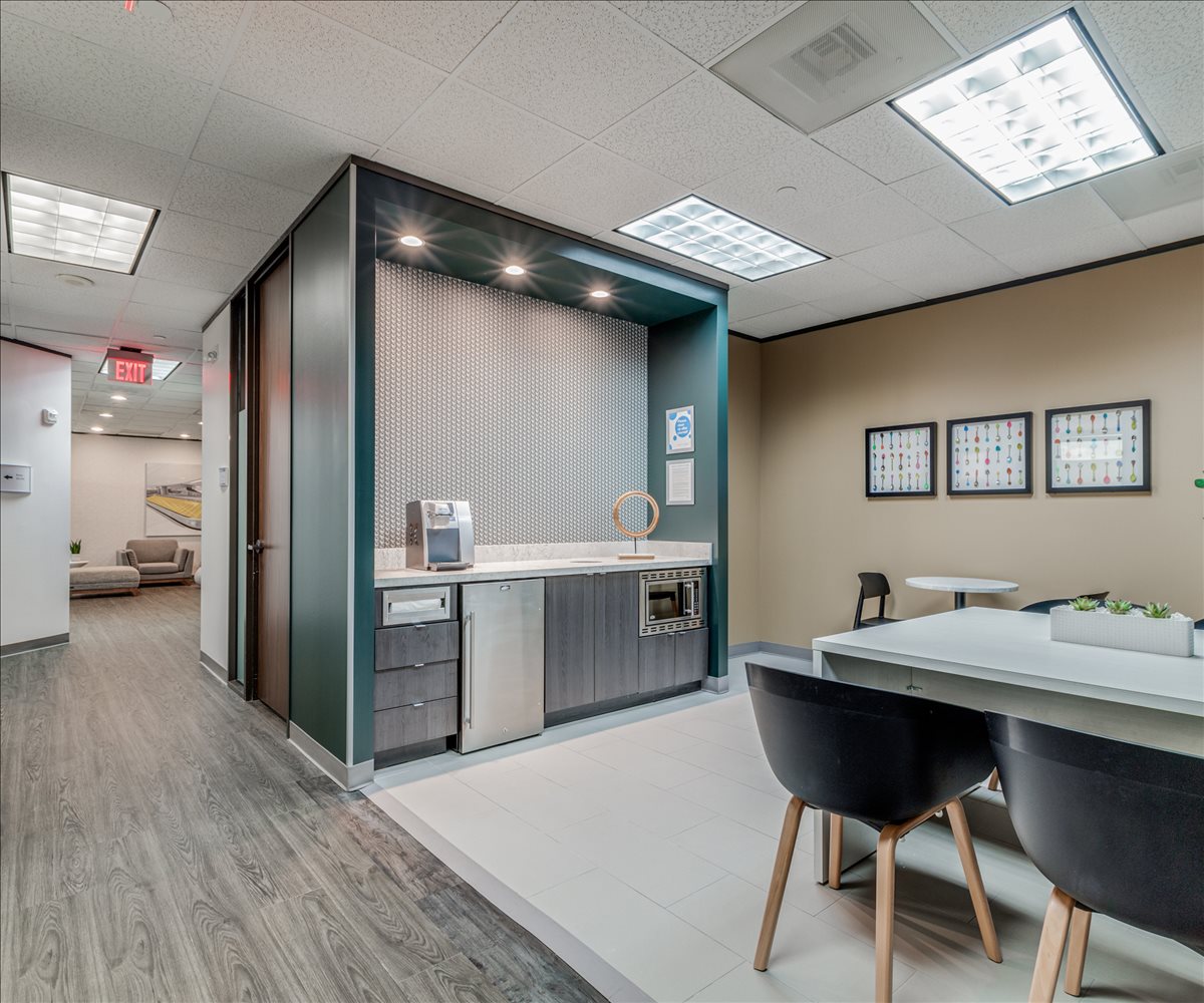 2401 Fountain View Drive Office Space - Houston