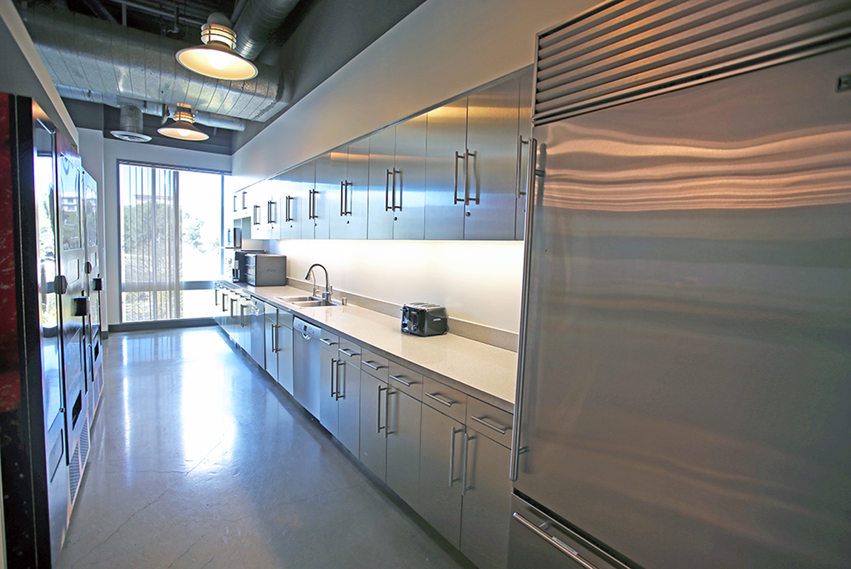 65 Enterprise, Suite 400, Office Images