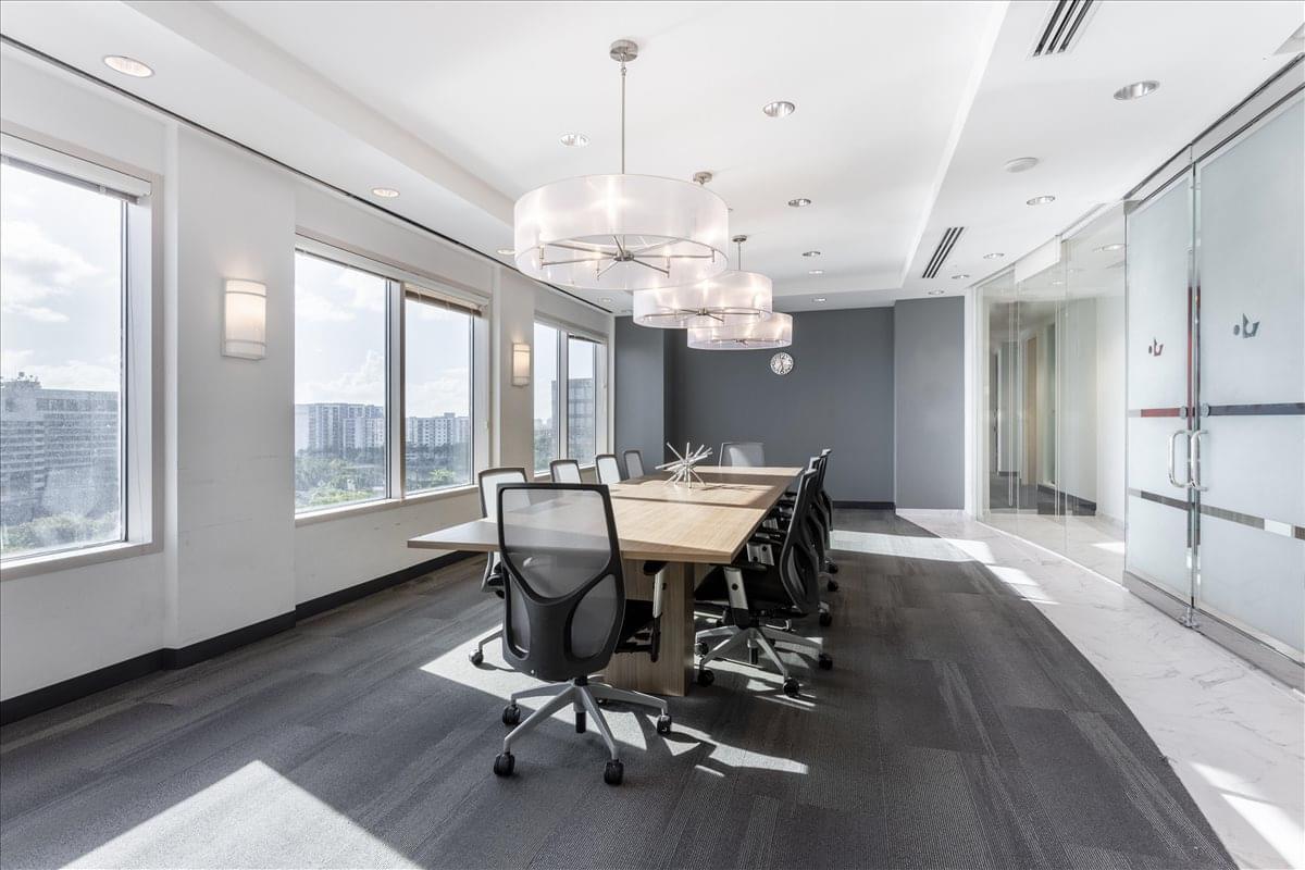 5201 Waterford, Waterford @ Blue Lagoon, 5201 Blue Lagoon Dr Office Space - Miami