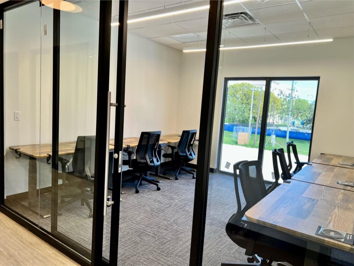 9555 Southwest 175th Terrace Office Images