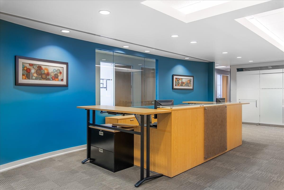 Columbia Center, 14th Fl, 101 W Big Beaver Rd Office Space - Troy