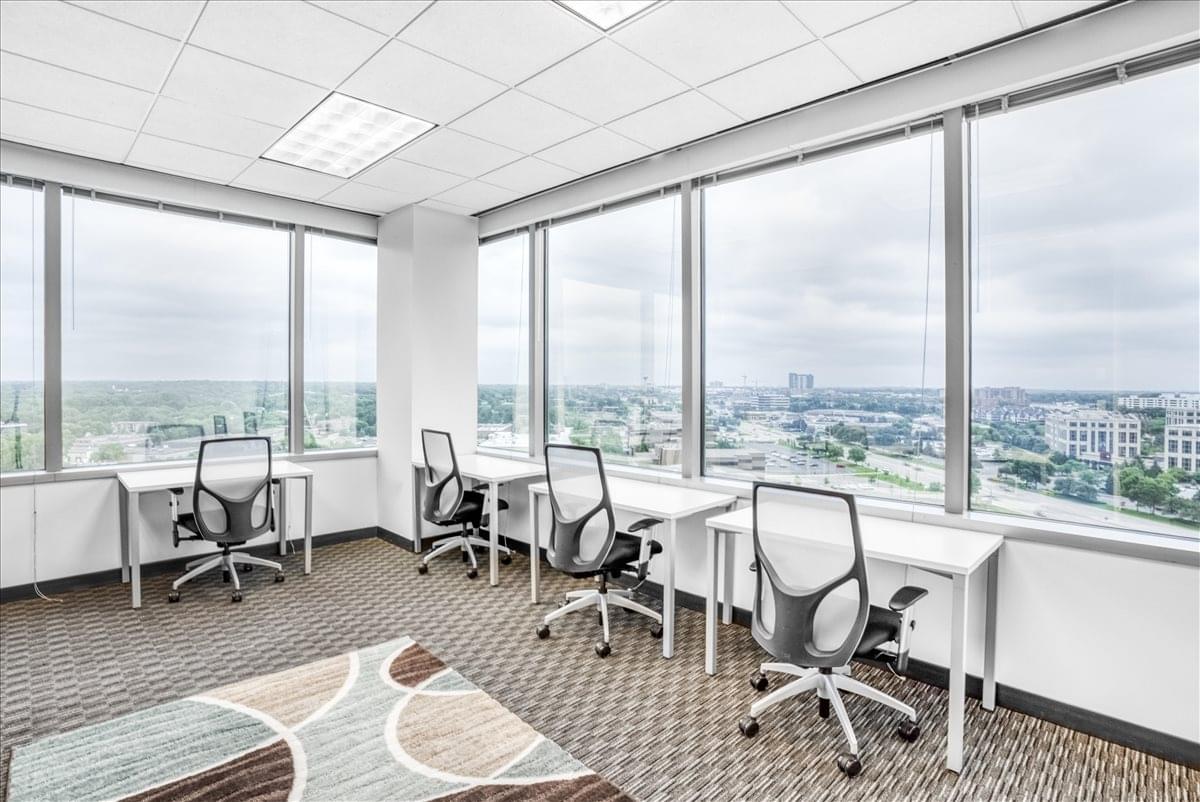 The Bloomington Centre, 7760 France Avenue South Office Images