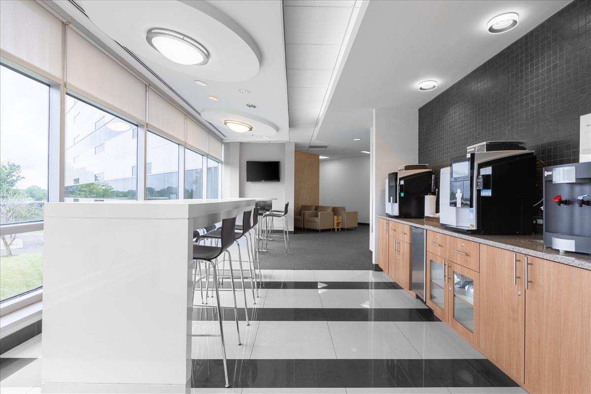 100 Overlook Center Office Space - Princeton